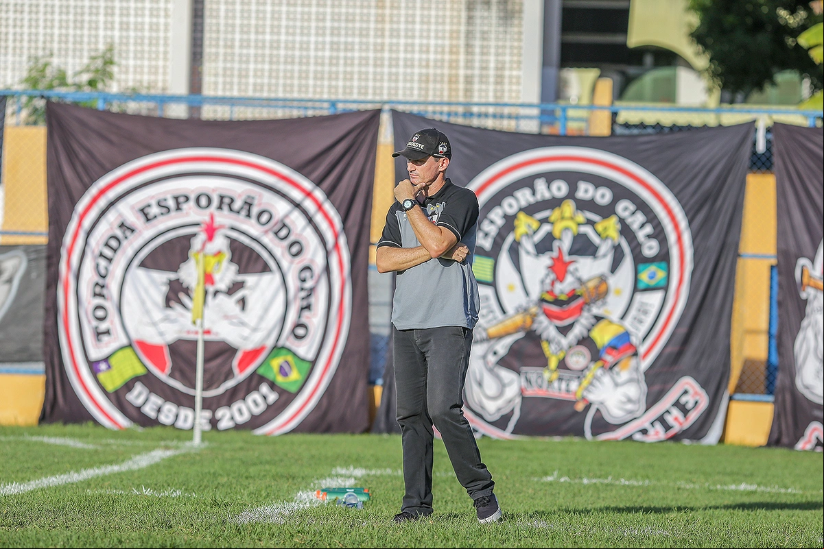 Gerson Gusmão, técnico River-PI