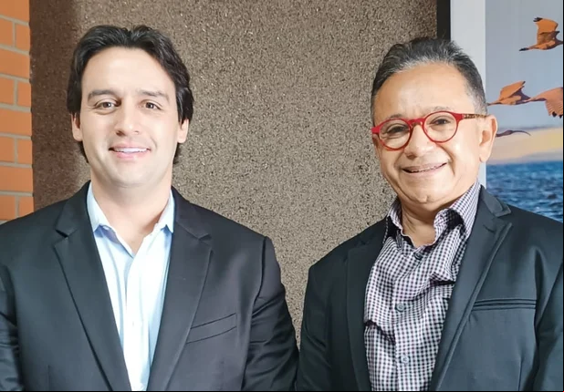 Flavio Junior e Dr. Hélio Oliveira