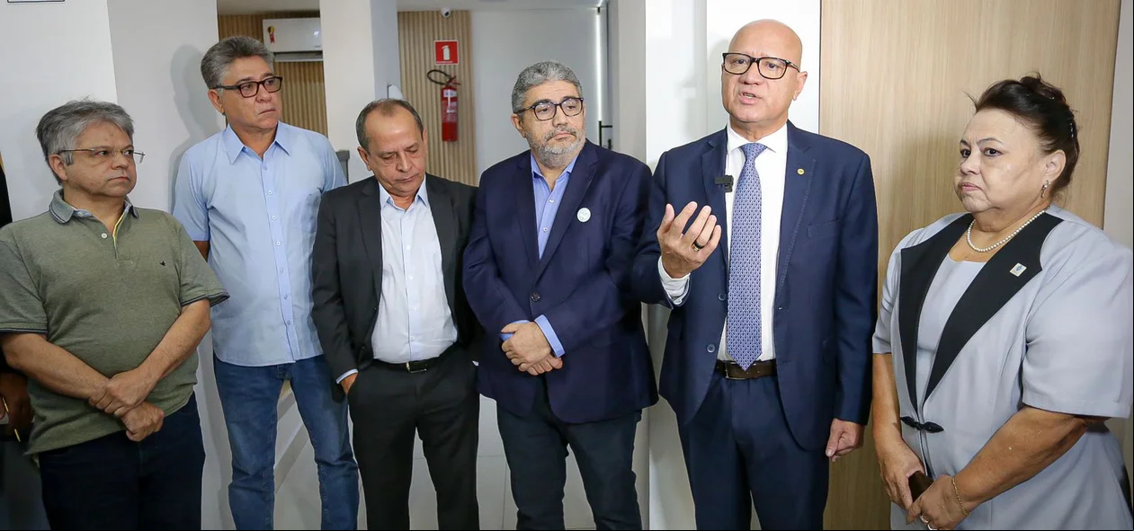 Franzé durante seu pronunciamento