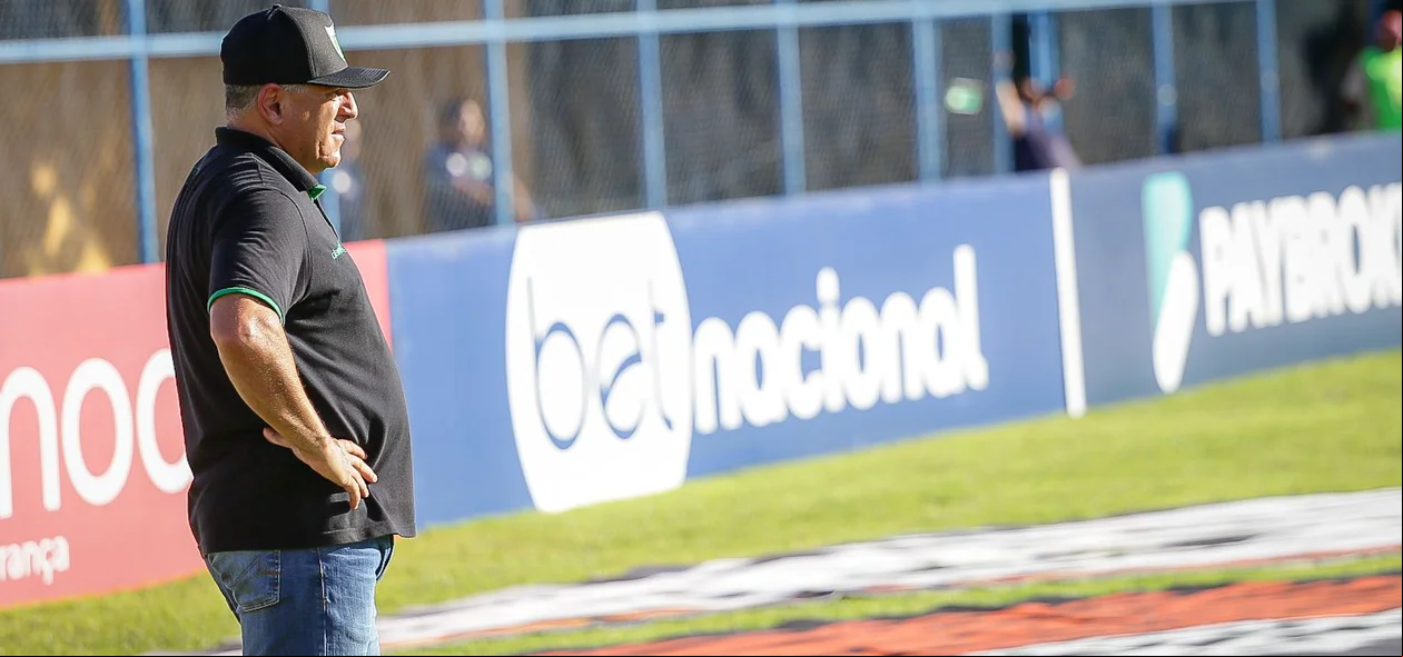 Luizinho Vieira, técnico do Ypiranga
