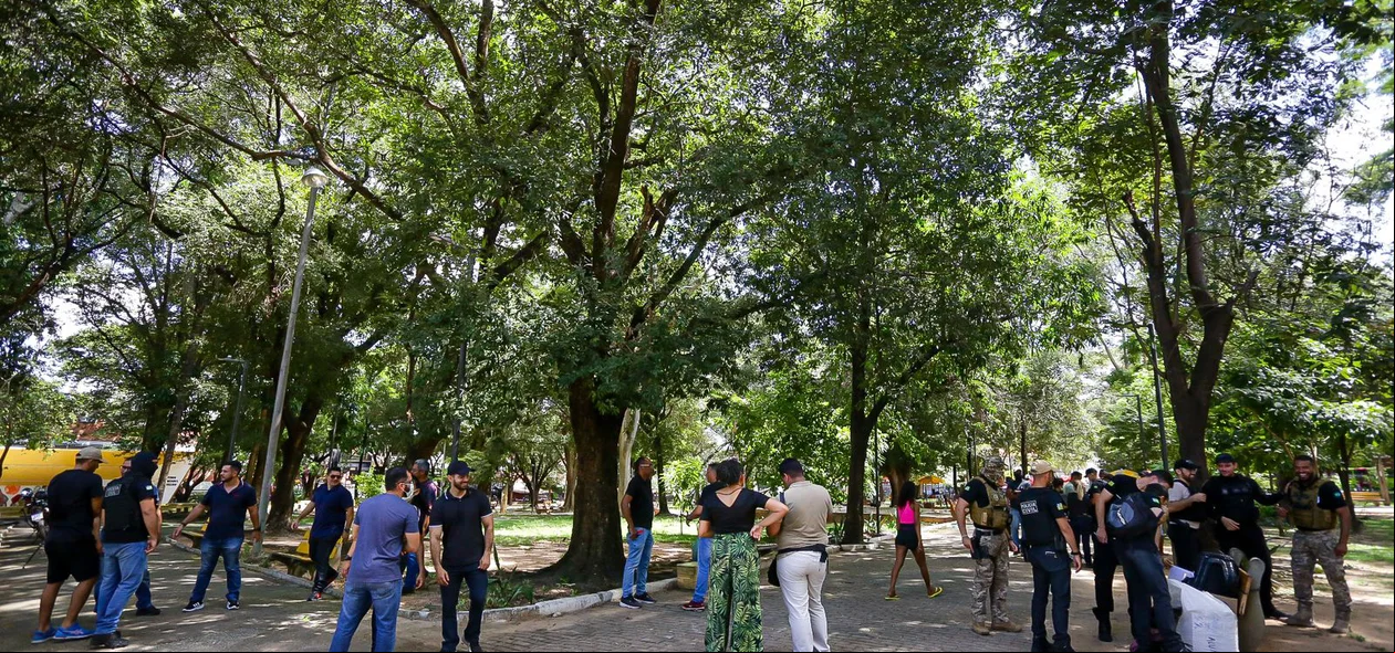 Operação na Praça da Bandeira