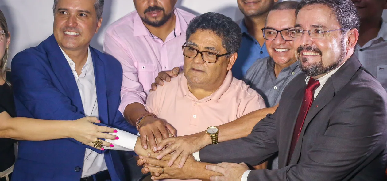 Dr. Vinicius quer unificar nome de Fábio Novo