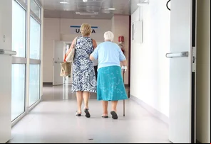 Primeiro teste de sangue para diagnóstico do Alzheimer é liberado pelos EUA