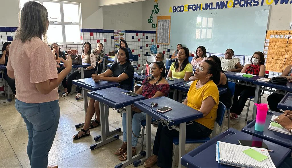 Os profissionais recebem orientações