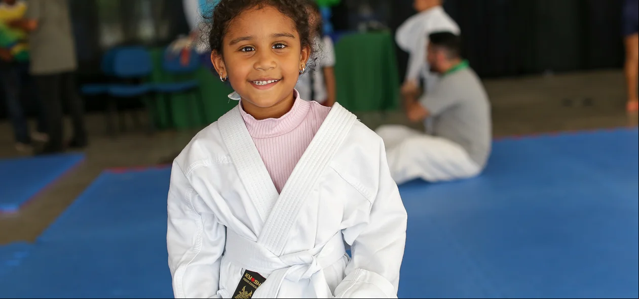 Aluna do projeto com novo kimono