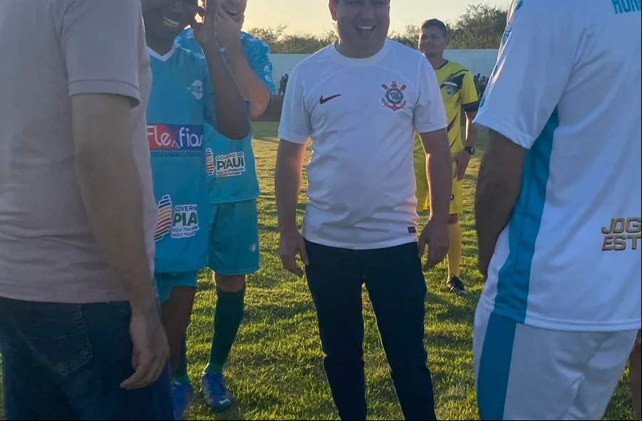 Estádio de Futebol de Amarante é inaugurado com presença de estrelas do futebol brasileiro