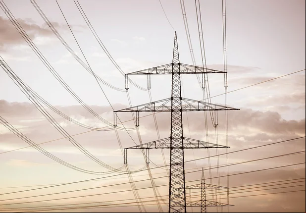 Rede de energia elétrica