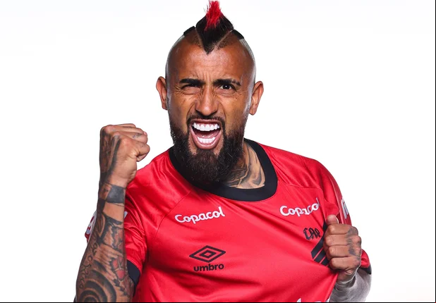 Vidal foi anunciado pelo Athletico Paranaense