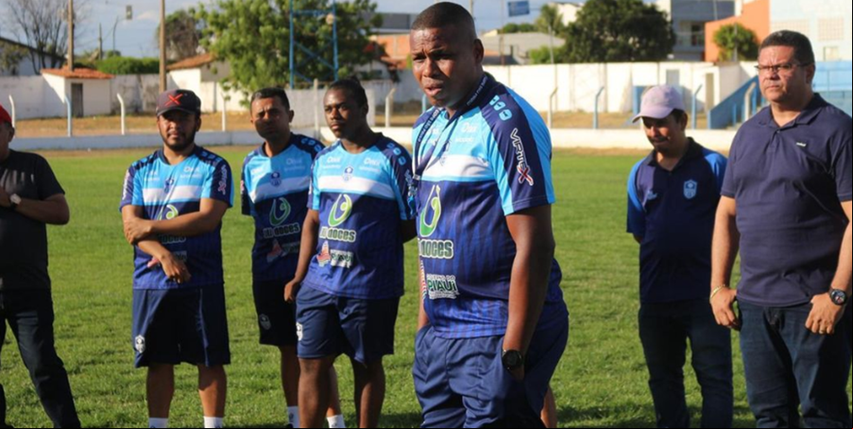 Carlos Alberto, técnico do Oeirense