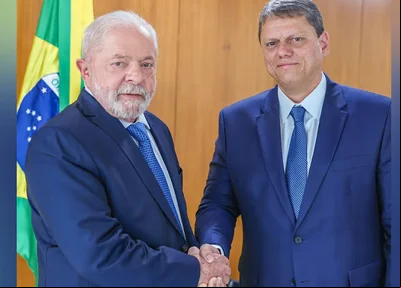 Lula e Tarcísio, juntos pelo PAC