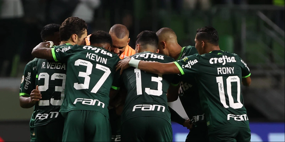 Palmeiras vence Goiás pela 23ª rodada do Brasileirão.