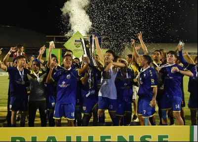 Tiradentes levanta a taça do Campeonato Piauiense Sub-20