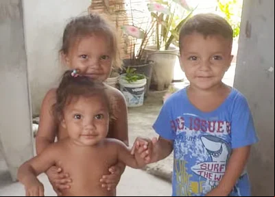 Crianças que morreram carbonizadas em São José do Divino