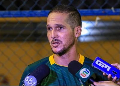 Felipe Sousa, técnico do Picos