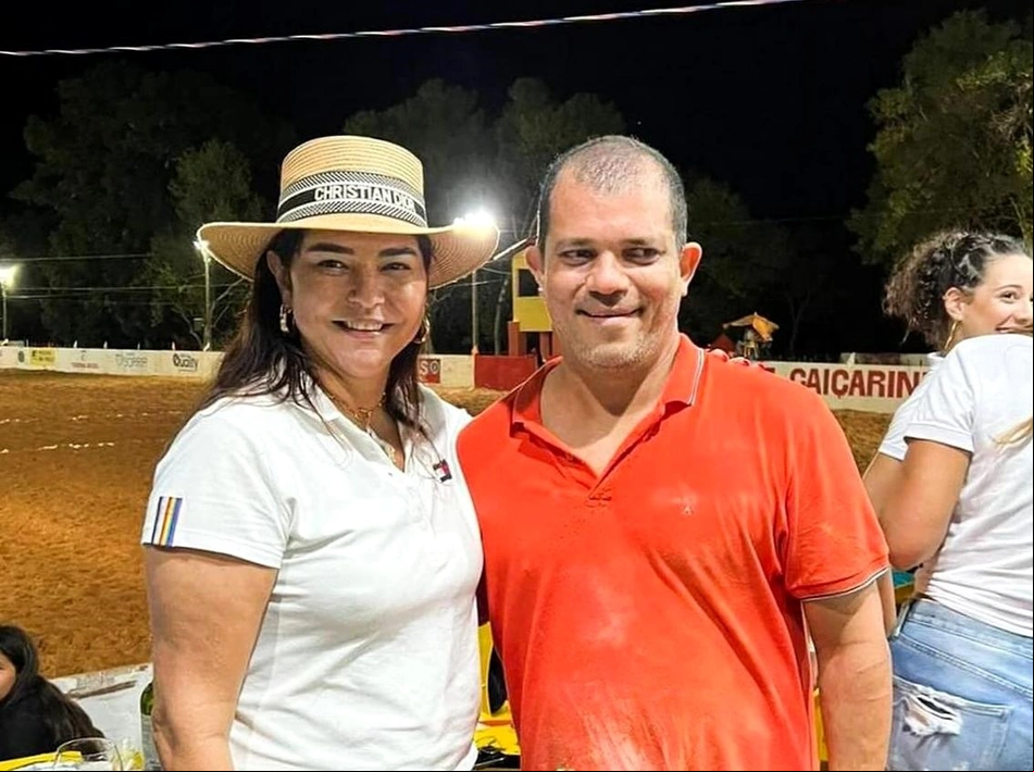 Janainna Marques e o marido