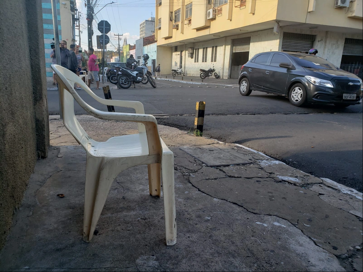 O caso aconteceu na esquina das ruas São Pedro com Firmino Pires