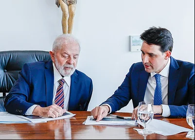Presidente Lula e Silvio Costa Filho