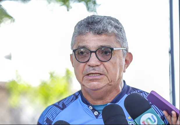 Técnico do Altos, Flávio Araújo
