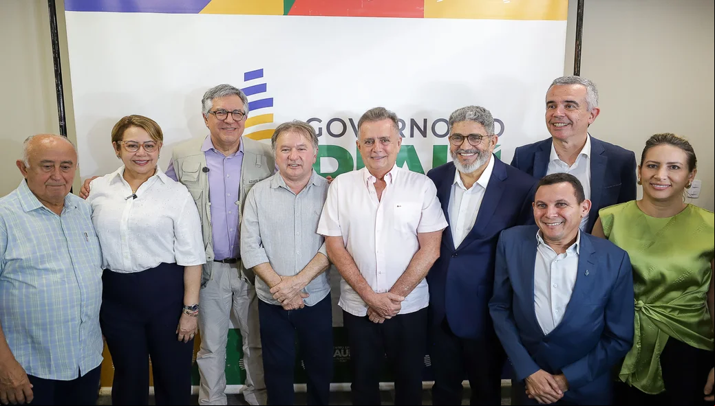 Autoridades acompanham ministro Alexandre Padilha visita instalações da nova Maternidade Dona Evangelina Rosa