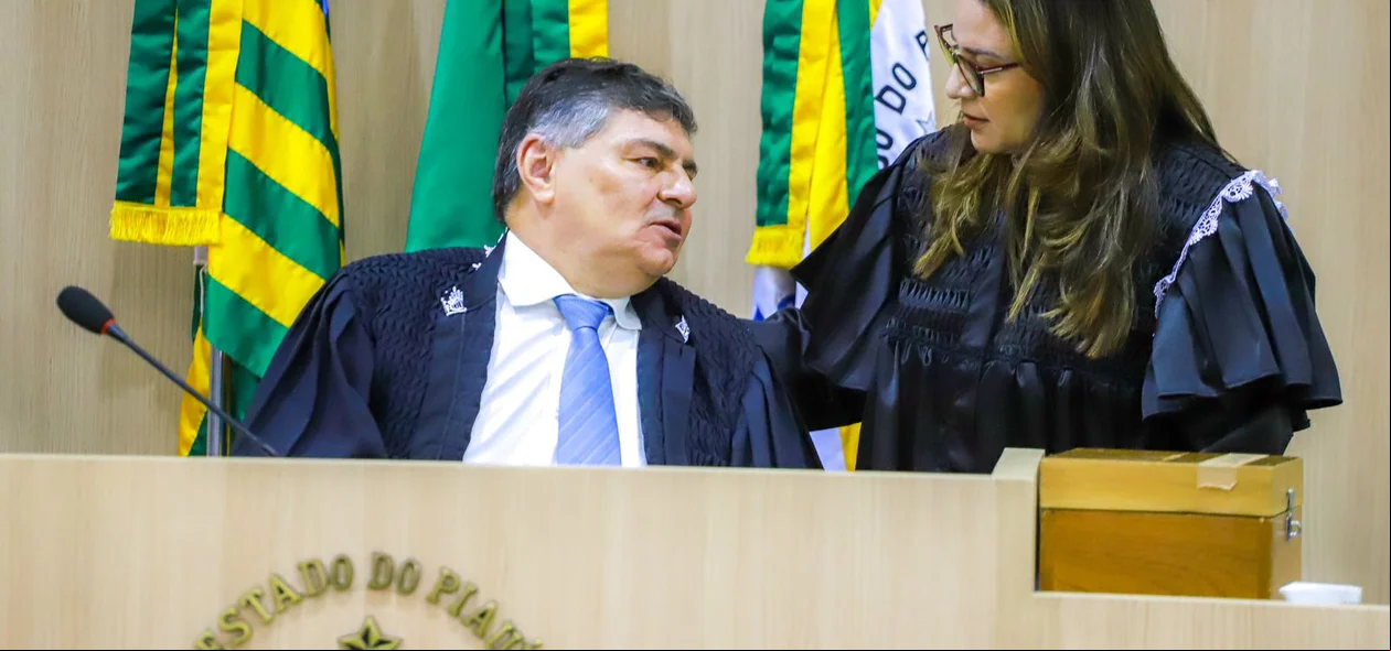 Conselheiro Kennedy Barros e a conselheira Rejane Dias