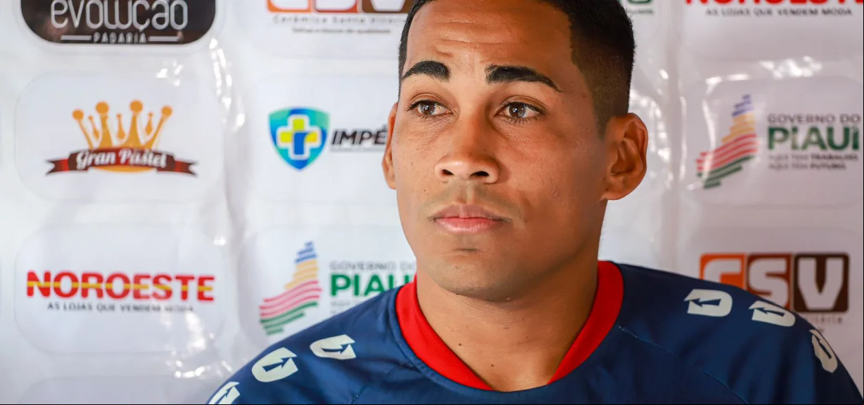 Izaldo, lateral do Piauí