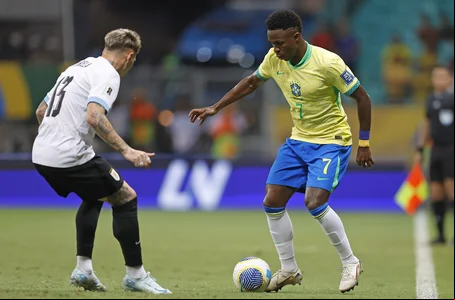Brasil empate com o Uruguai e sai do G-4 das Eliminatórias