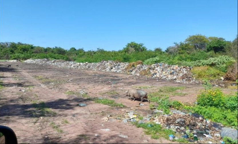 Lixão em Murici dos Portelas
