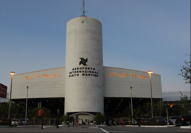 Fachada do Terminal do Aeroporto Internacional de Fortaleza - Pinto Martins
