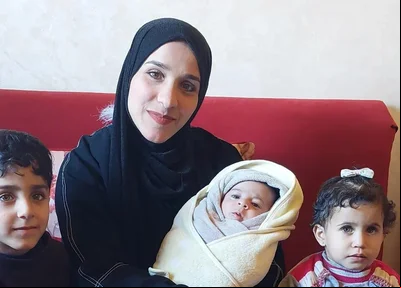 Brasileira que deu à luz durante guerra recebe permissão para sair de Gaza