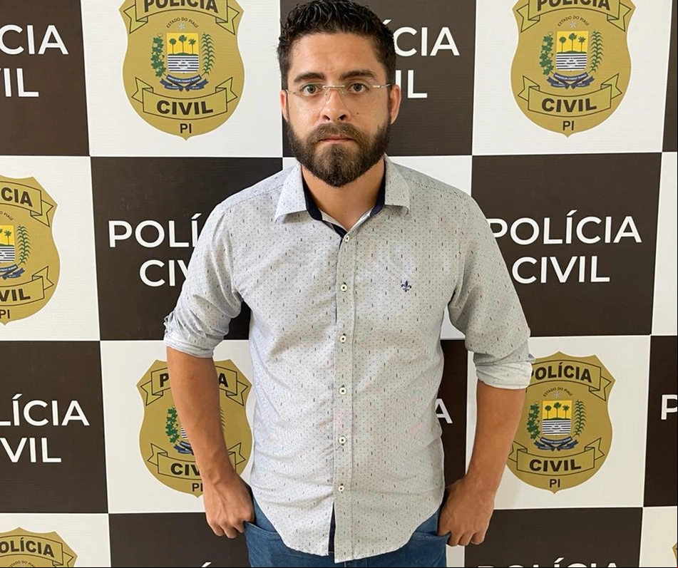 Diogenes Frazão Carvalho, professor acusado de agressão e ameaça