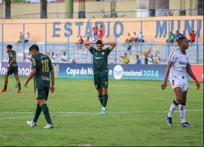 Iago lamenta chance perdida