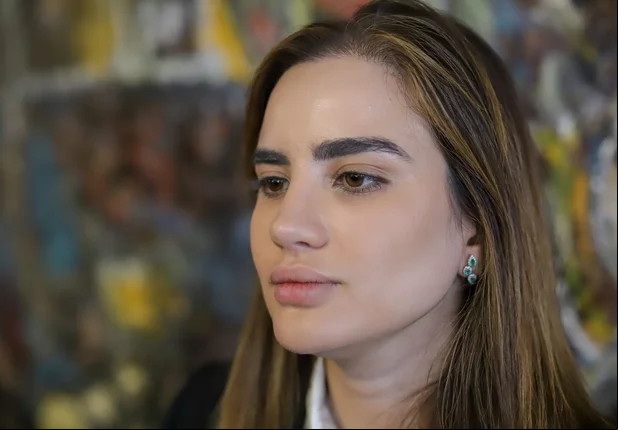 Deputada Bárbara Soares