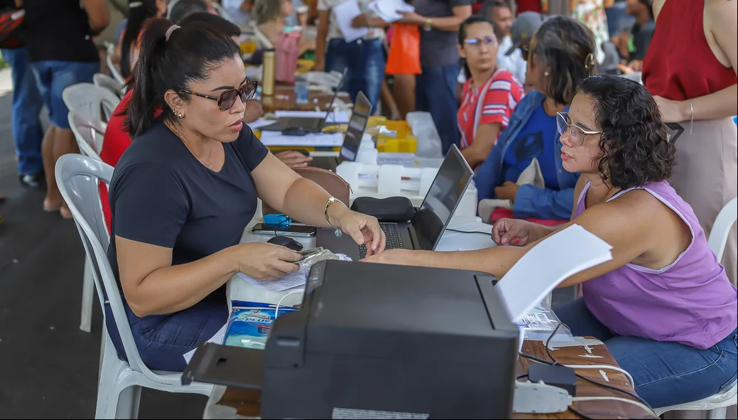 Projeto também orientou os moradores para inserção em programa sociais