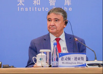 Ministro Wellington Dias durante viagem oficial à China