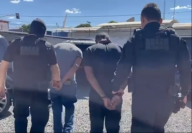Acusados de atirar em policiais civis são presos pelo DRACO