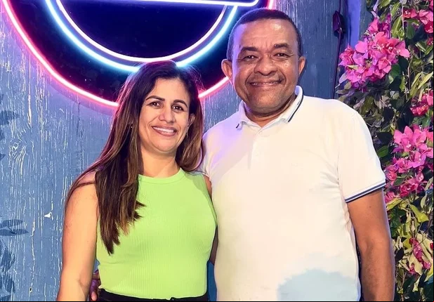 Ana Célia Soares e o professor Adriano Silva