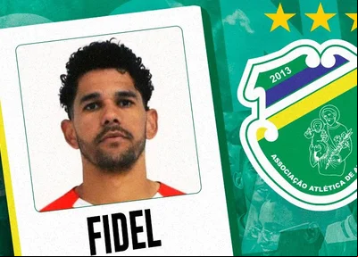 Fidel, atacante do Altos