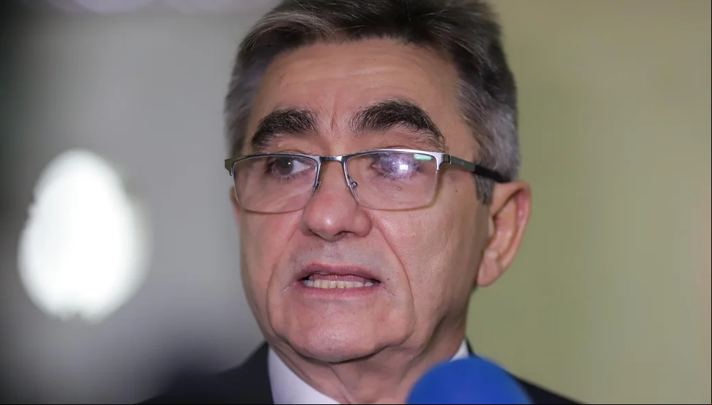 Corregedor do TRE-PI, desembargador Ricardo Gentil Eulálio