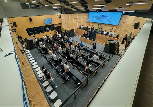 Solenidade em homenagem ao IFPI Campus Floriano