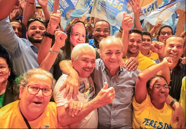 Elmano Férrer ao lado de S´lvio Mendes