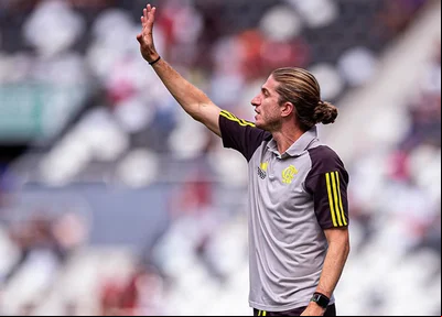 Filipe Luís, atual treinador do sub-20 do Flamengo