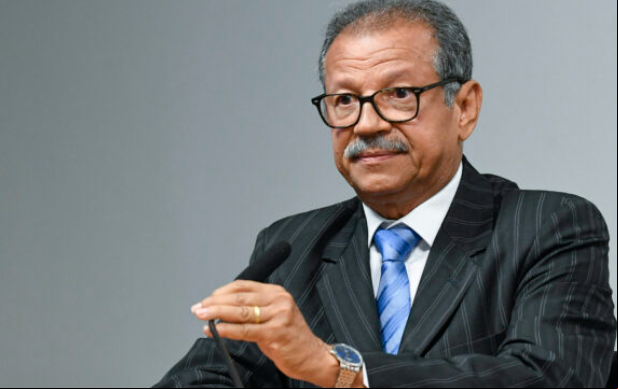 Desembargador aposentado Sebastião Coelho