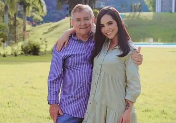 Itamar Serpa Fernandes e Monique