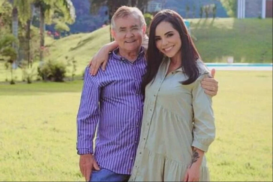Itamar Serpa Fernandes e Monique