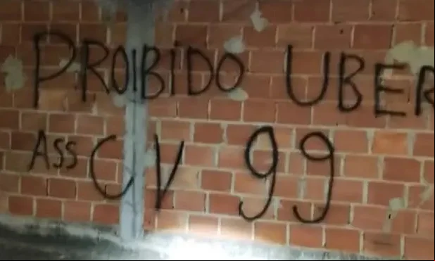 O grupo criminoso busca manter o controle total da área