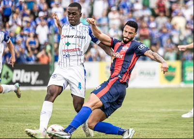 Parnahyba e Piauí em duelo pelo jogo de ida das semifinais do Piauiense 2025