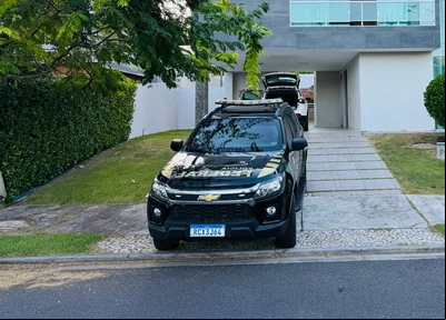 PF cumpre mandados contra desvios no Fundeb em Fartura do Piauí