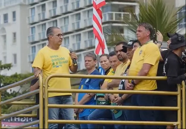Silas Malafaia e Bolsonaro durante ato no RJ