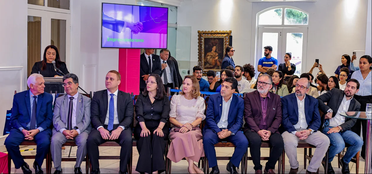 Autoridades presentes no evento