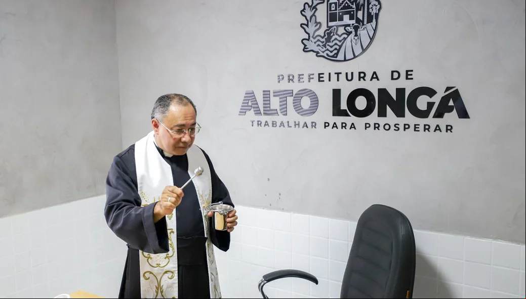 Bênção dos escritórios da Prefeitura de Alto Longá
